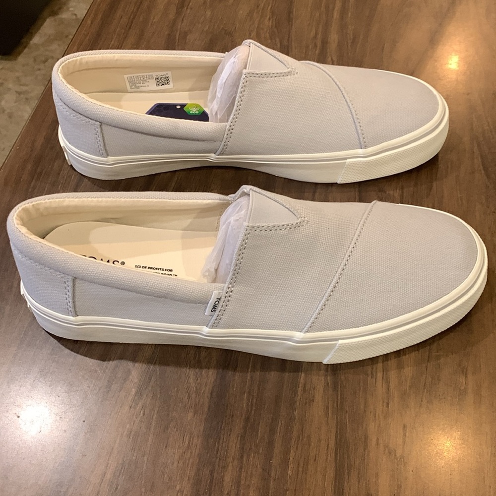 NWT Tom’s